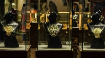 تحركات مفاجئة في أسعار الذهب بمصر خلال تعاملات الثلاثاء 3 مارس وتأثير الدولار